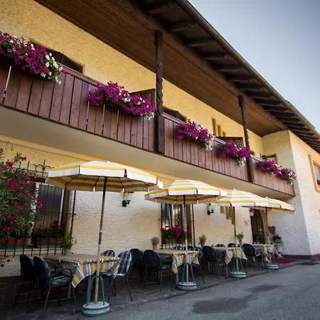 Hotel Gasthof Wastl 3*